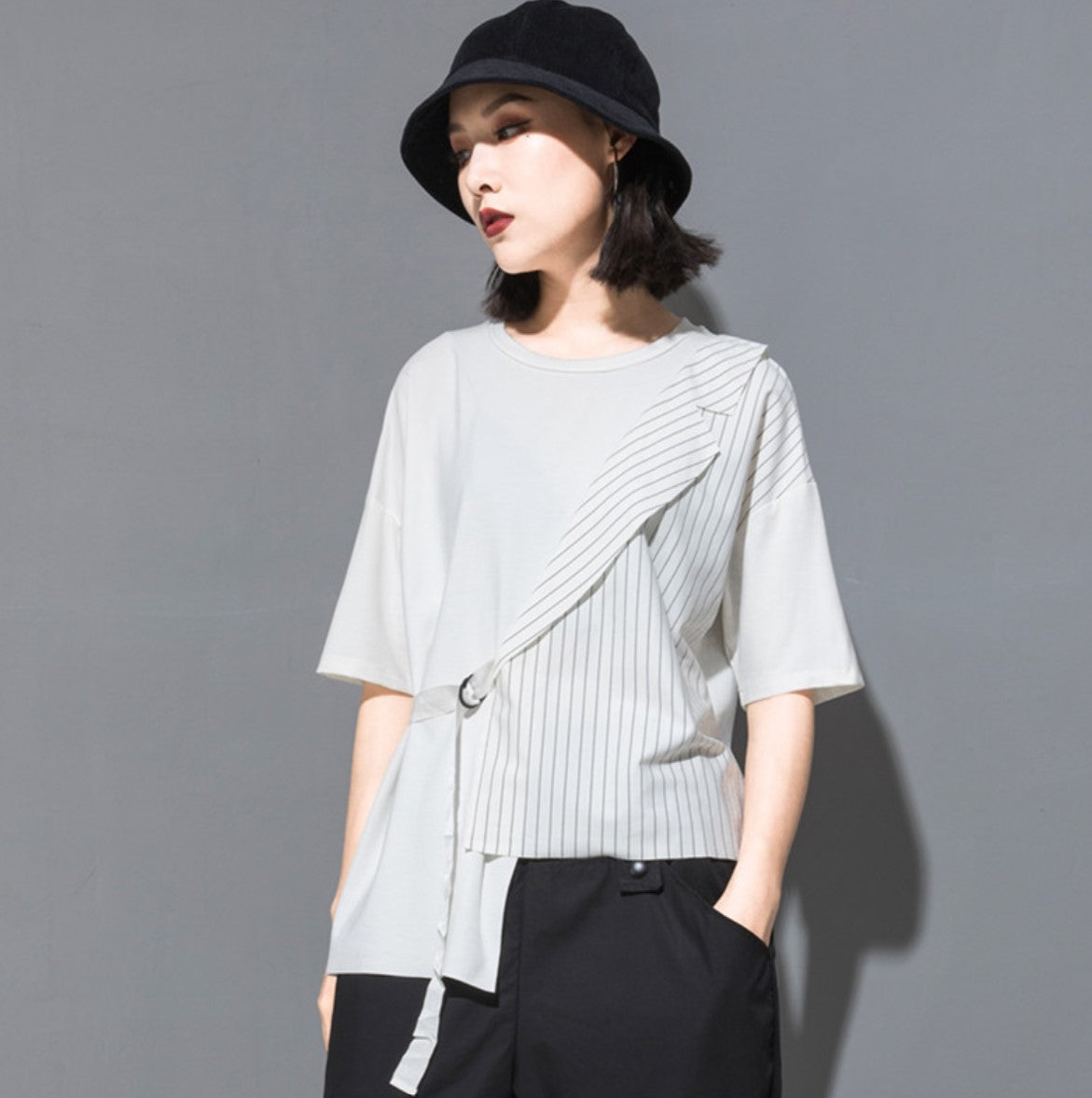 ストライプ模様アシンメトリーTシャツ/カットソー ／TEA