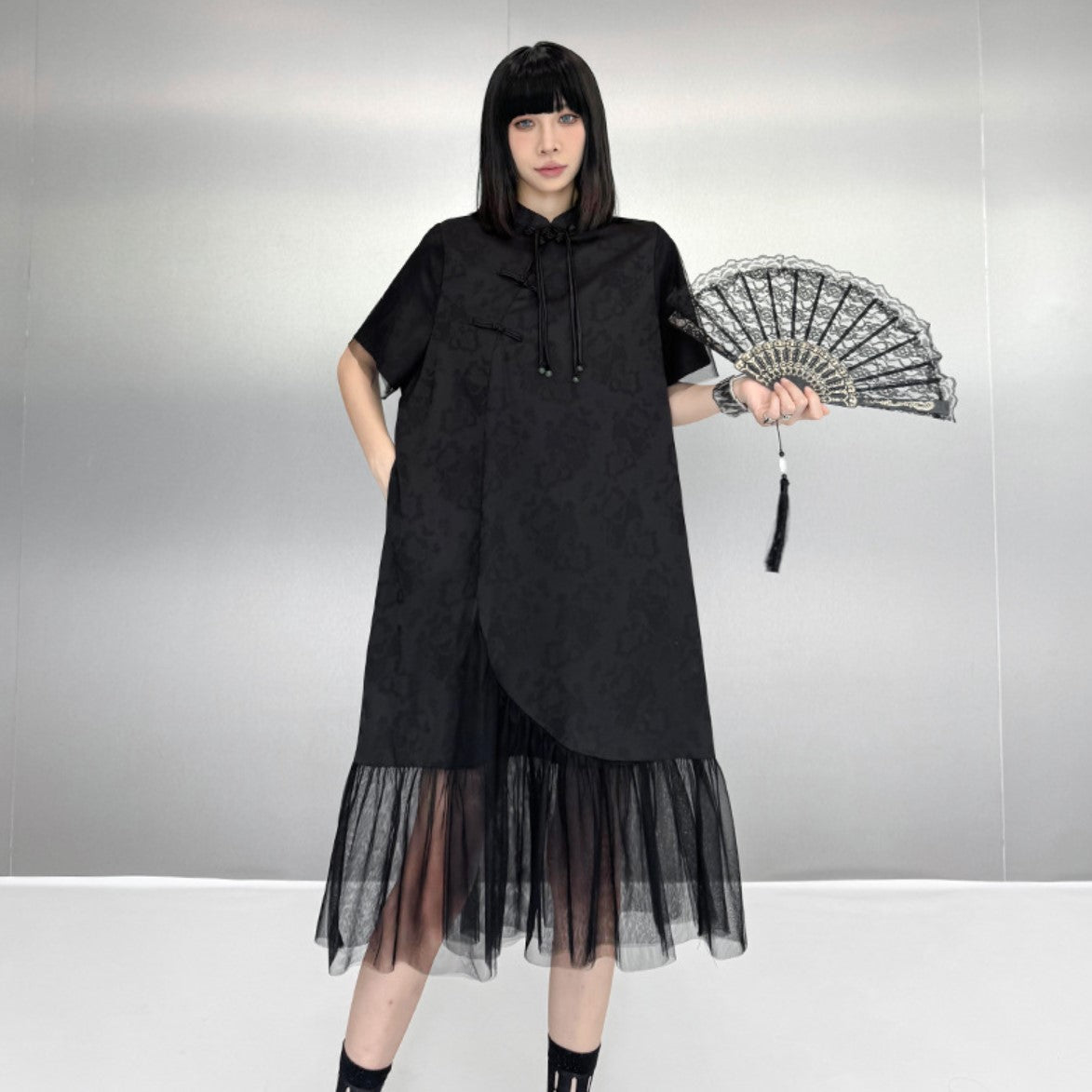 裾レース仕様アシンメトリーロングワンピース ブラック おしゃれ ／TEA