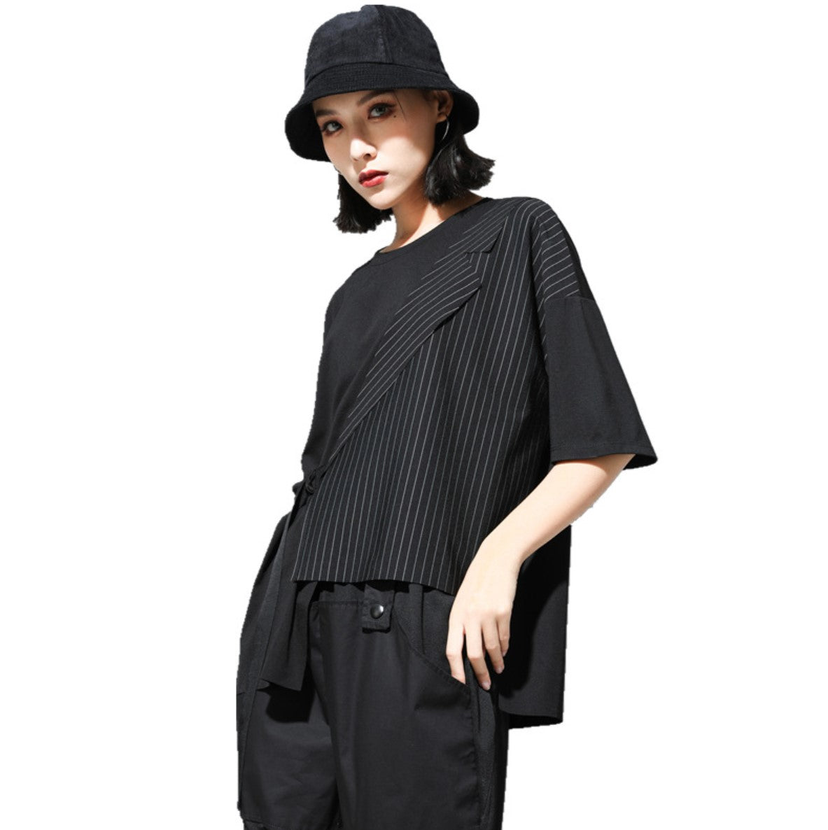 ストライプ模様アシンメトリーTシャツ/カットソー ／TEA