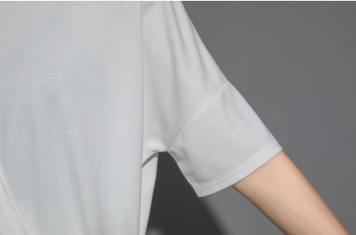アシンメトリー半袖Tシャツ アシンメトリーカットソー ／ユニセックス モレビー