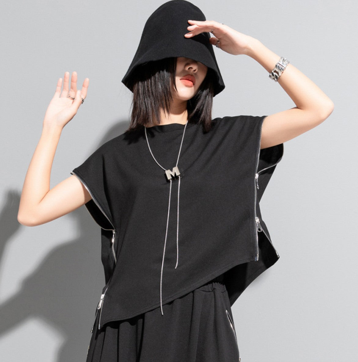 ノースリーブTシャツ ショート丈 クロップドシャツ ドロップショルダー ／TEA