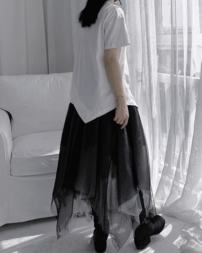 中性的 半袖アシンメトリーデザインTシャツ/カットソー ／TEA