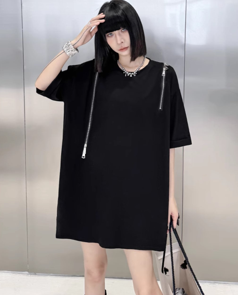 ファスナーデザインロングTシャツ ／TEA