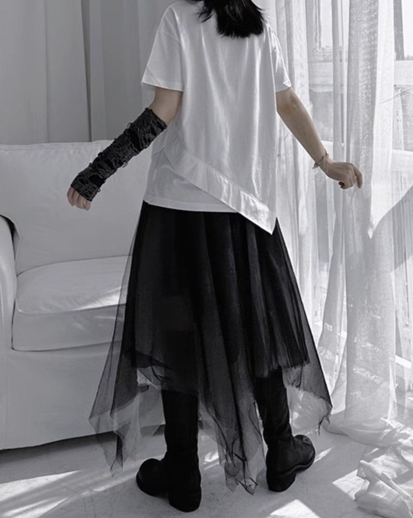 中性的 半袖アシンメトリーデザインTシャツ/カットソー ／TEA