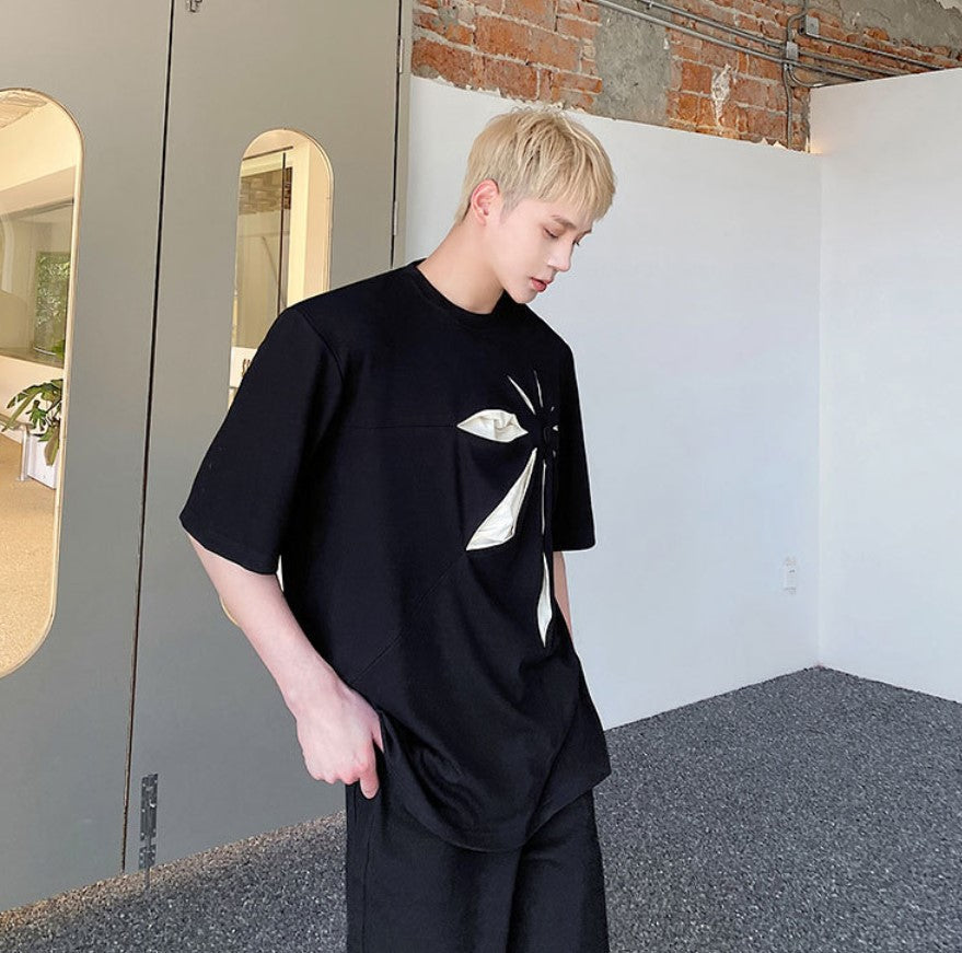 フラワーマークTシャツ カットソー ／ユニセックス モレビー