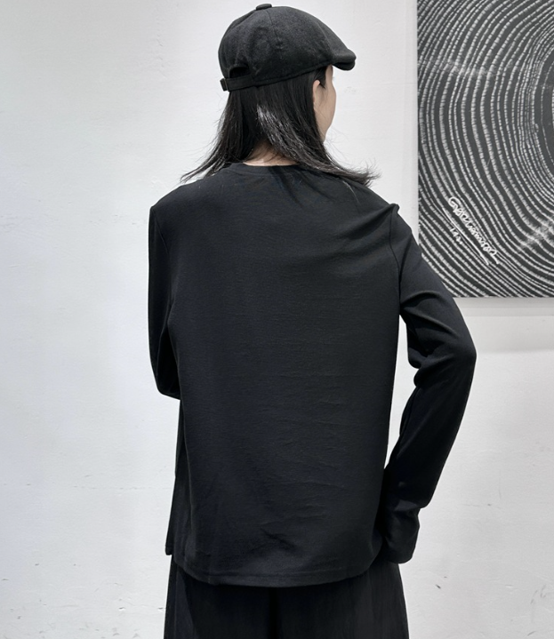 アシンメトリー長袖Tシャツ/カットソー ブラック ホワイト ／TEA