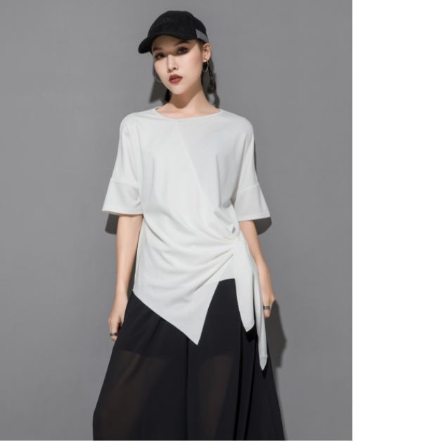 アシンメトリー半袖Tシャツ アシンメトリーカットソー ／ユニセックス モレビー